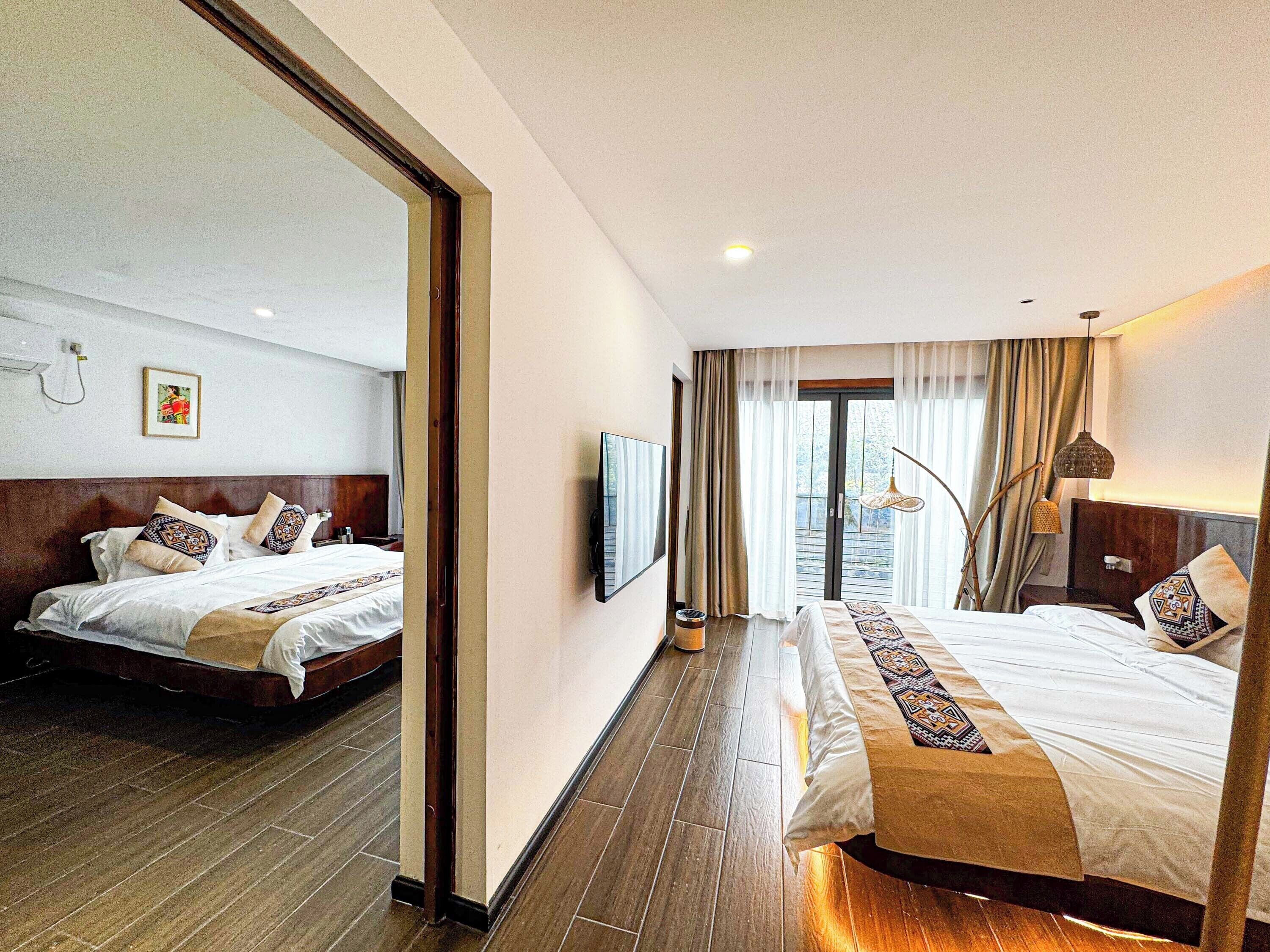 Superior Twin Room, Hill View | Individually decorated, individually furnished, free WiFi