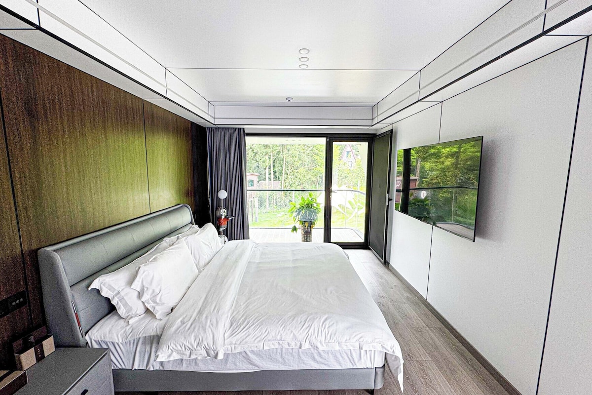 Luxury Double Room, Patio, Hill View | View from room