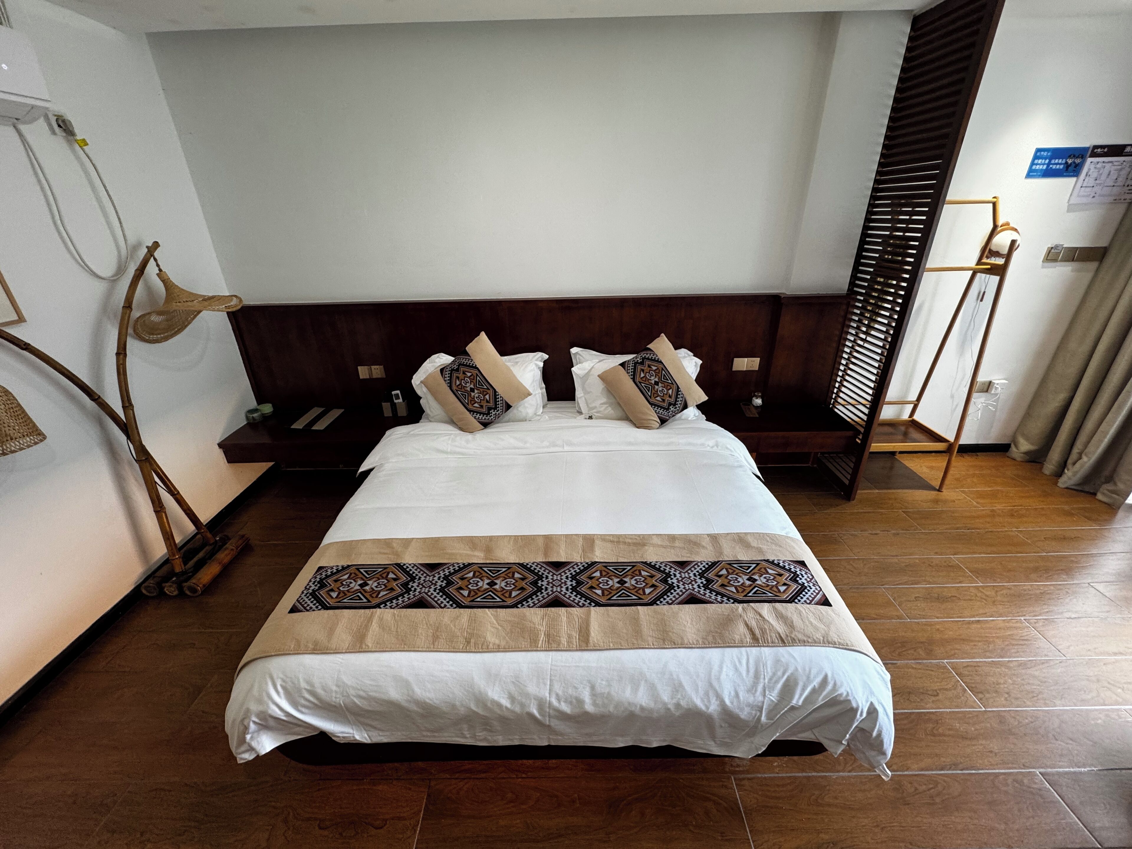 Standard Double Room, Hill View | Individually decorated, individually furnished, free WiFi