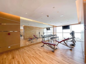 Fitness facility - Free housekeeping visits during your stay - StayShort - Cozy Studio in DAMAC Hills that Sleeps 2 (DAMAC Hills)