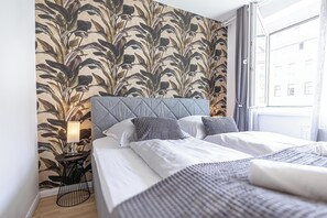 Apartamento básico | Ferros/tábuas de passar roupa, Wi-Fi de cortesia