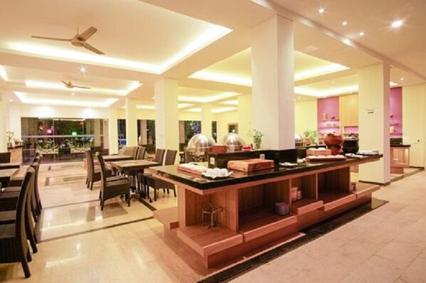 Restaurant - d'primahotel Mataram Lombok (Mataram)