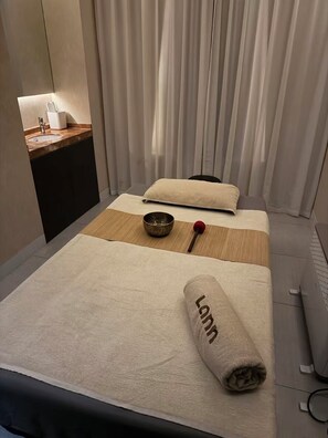 Massages - JinglaiHotel SouthBundXintiandi Branch (Shanghai)