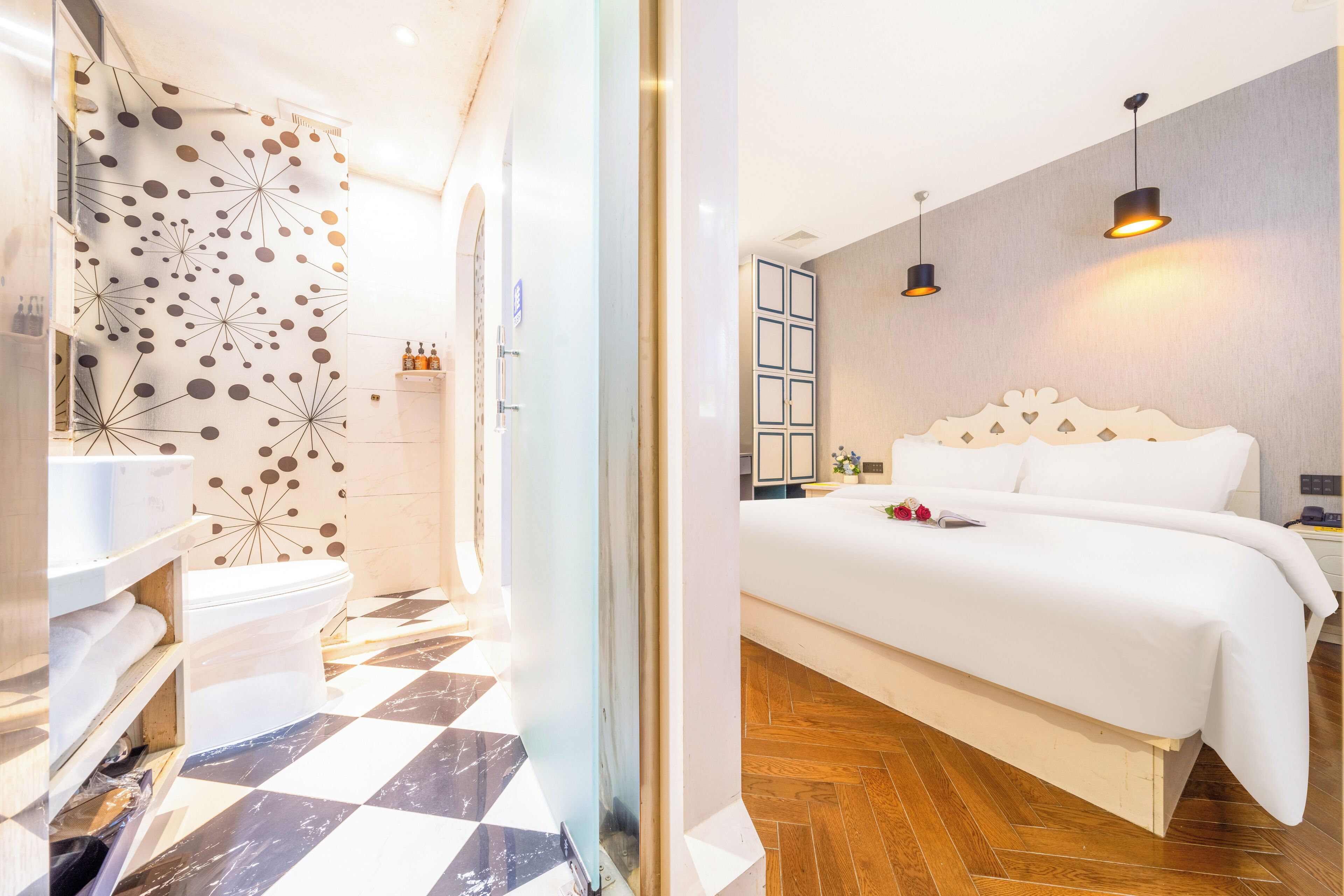 Comfort Queen Room without Window and Bathtub | Desk, laptop workspace, blackout drapes, soundproofing