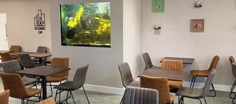 ไอคอน โรงแรม  