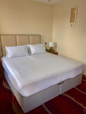 Double or Twin Room, City View | In-room safe, desk, laptop workspace, free WiFi - Icon Hotel (Luton)