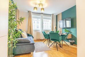 View from room - City Center Metro 1BR 1LR King Bed (Vienna)