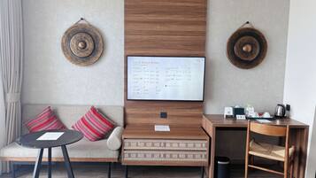 In-room safe, desk, laptop workspace, blackout curtains