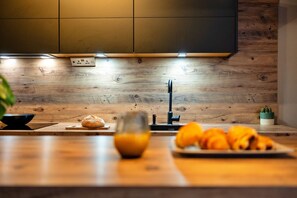 Dining - Cheltenham Residence (Cheltenham)