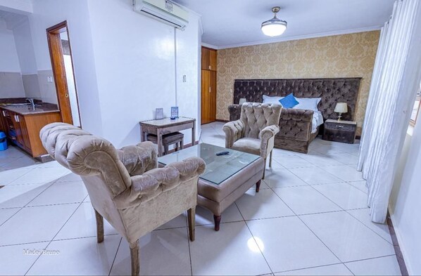 Single Room, City View | Desk, laptop workspace - Sanso Hotel (Kampala)