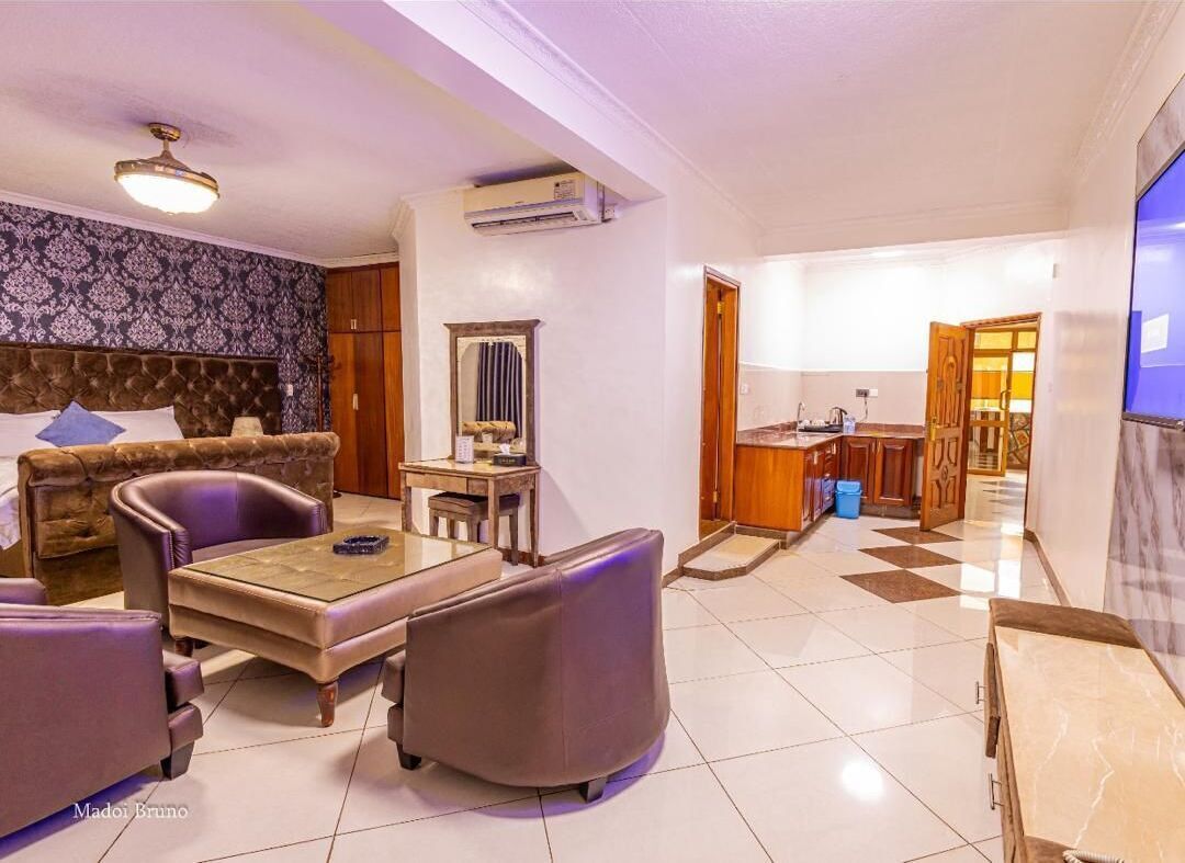 Double Room | Desk, laptop workspace