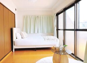 2 bedrooms, in-room safe, iron/ironing board, free WiFi - Great Skytree View | Near Asakusa & Oshiage | 5 Guests | Shops Nearby (sumida city taihei)
