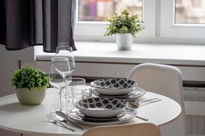 Dining - Stylish Studio | Close to Manufaktura and Piotrkowska Street. (Łódź)