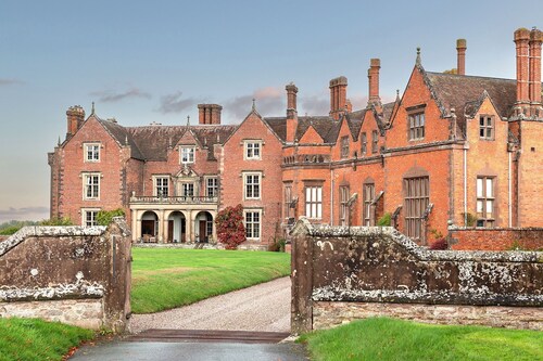 Wyvern House - Luxury Cottages