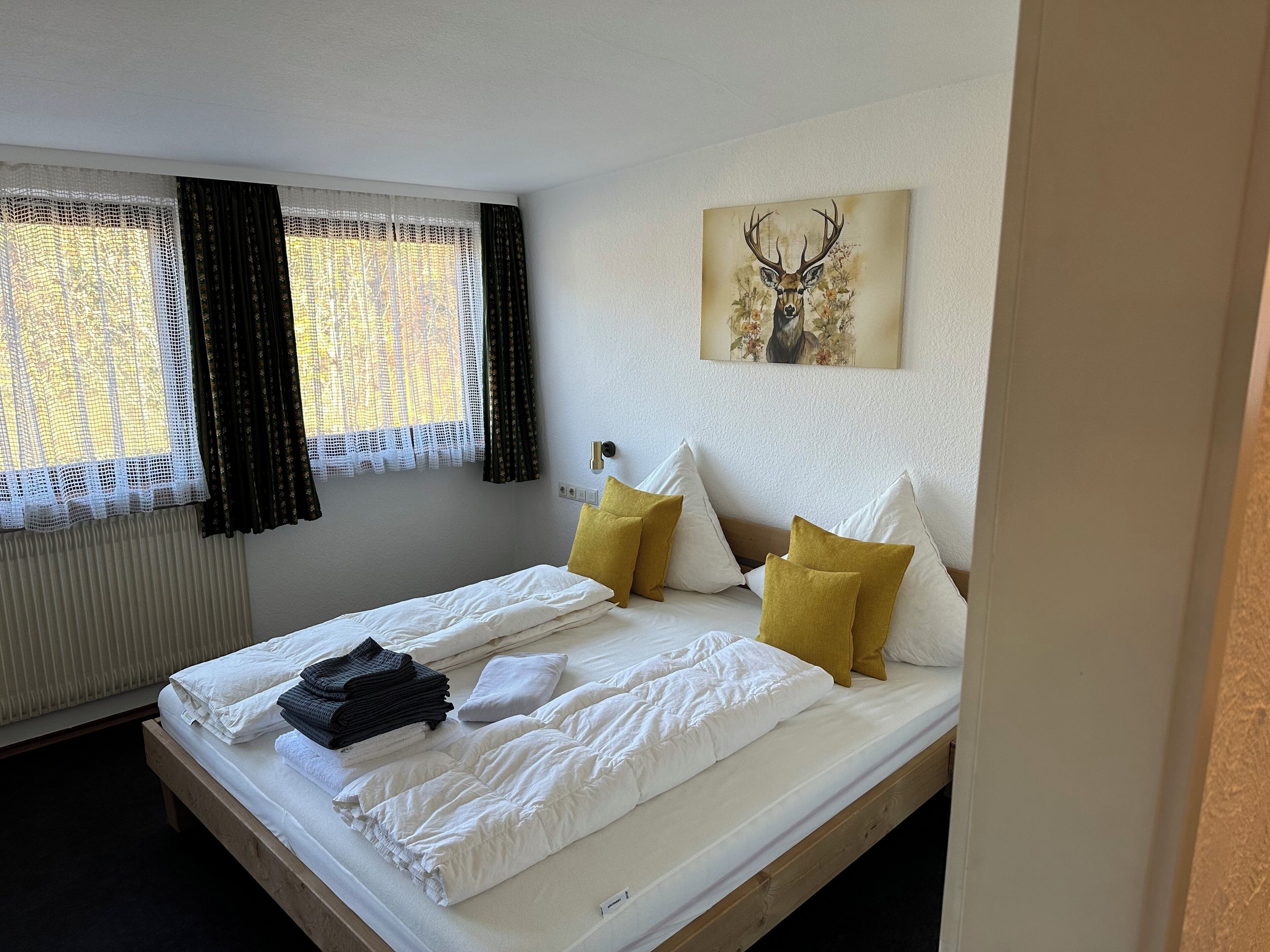 6 室のベッドルーム、アイロン / アイロン台、旅行用ベビーベッド、WiFi (無料)