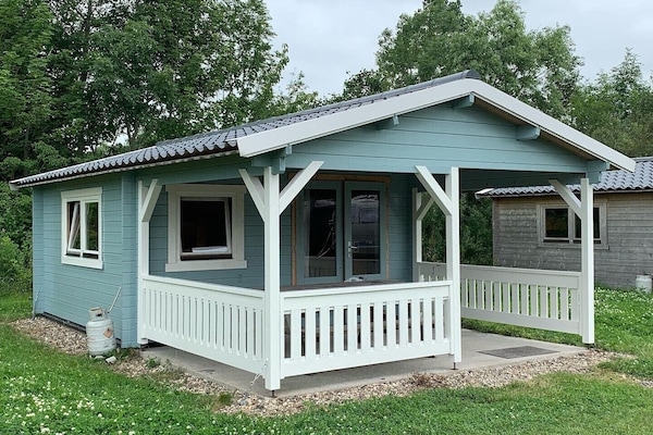 Camping Sudersé - Cabane en rondins 5 pers. - façade