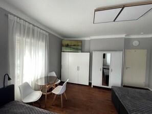 Strykejern/-brett, wi-fi og sengetøy