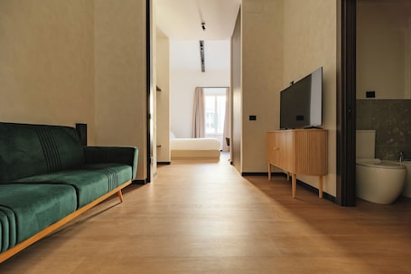 Suite | Living area. Cavour Suites