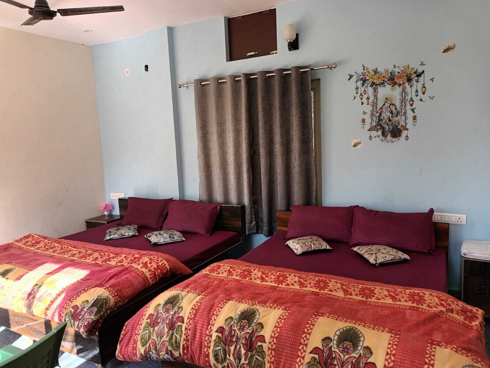 Quarto família | Espaço de trabalho para notebook, camas extras/dobráveis (sobretaxa)