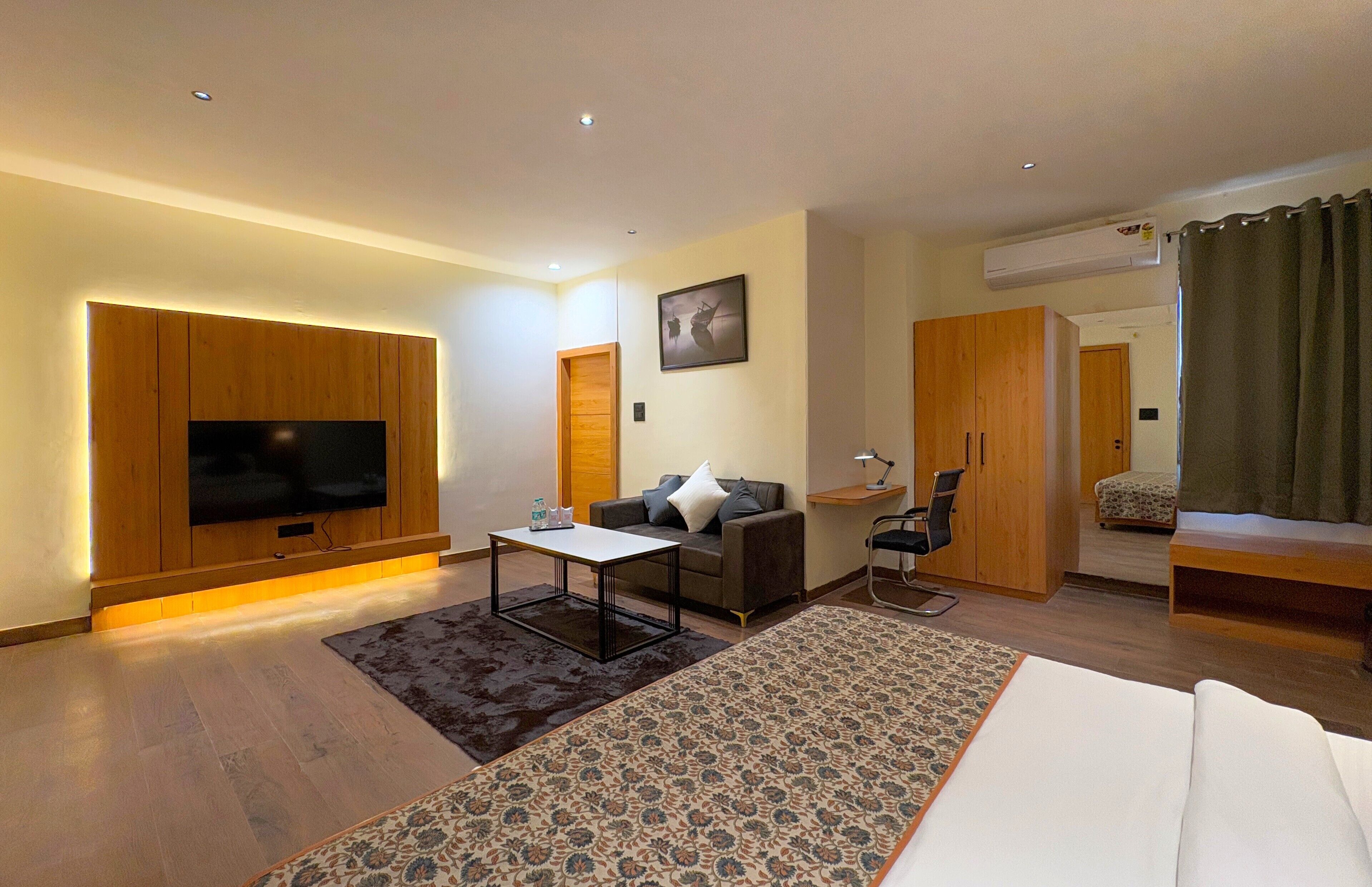 Standard Room | Desk, laptop workspace, free WiFi, bed sheets