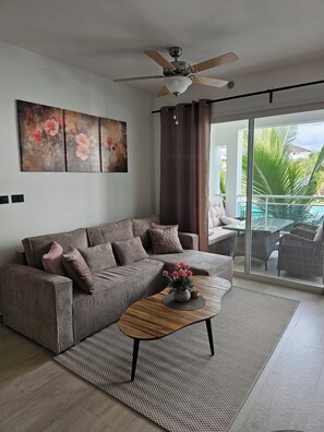 Living area - Estrella Garden • Meridiana 204 Modern Apartment (Dominicus)