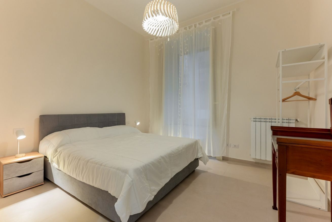 2 bedrooms, iron/ironing board