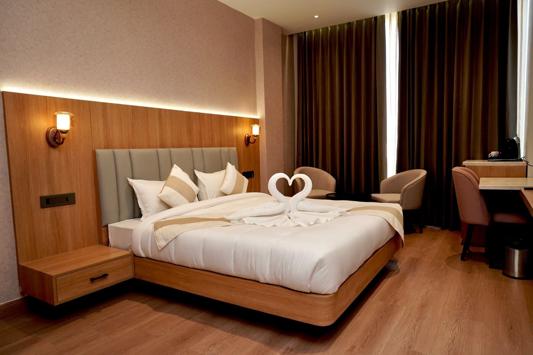 Suíte | Escrivaninha, espaço de trabalho para notebook, Wi-Fi de cortesia