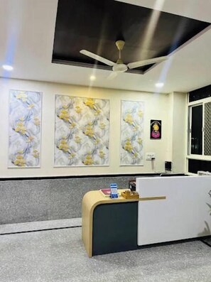 Lobby - Hotel 7 Door (Jodhpur)