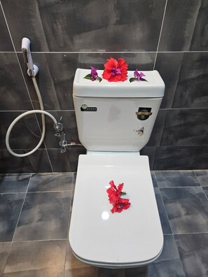 Slippers - UPOLE APARTMENTS  (Unguja North Region)