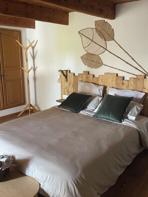 Internet, bed sheets - Chambre Raphaël, a jewel in the Bay of Douarnenez, 10 minutes from the beaches (Pouldergat)