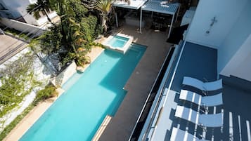 Alberca al aire libre