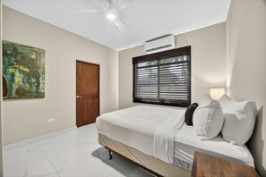 Superior Single Room | In-room safe, iron/ironing board, free WiFi - Casa Lotus (San Juan)