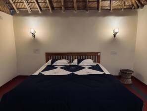 Habitació doble Deluxe, vistes al turó | Wifi gratuïta 