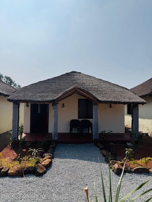 Deluxe Double Room, Hill View | Free WiFi - Echoes Of Hampi (Koppal)