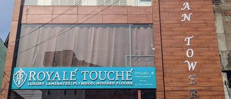 Fachada de la propiedad