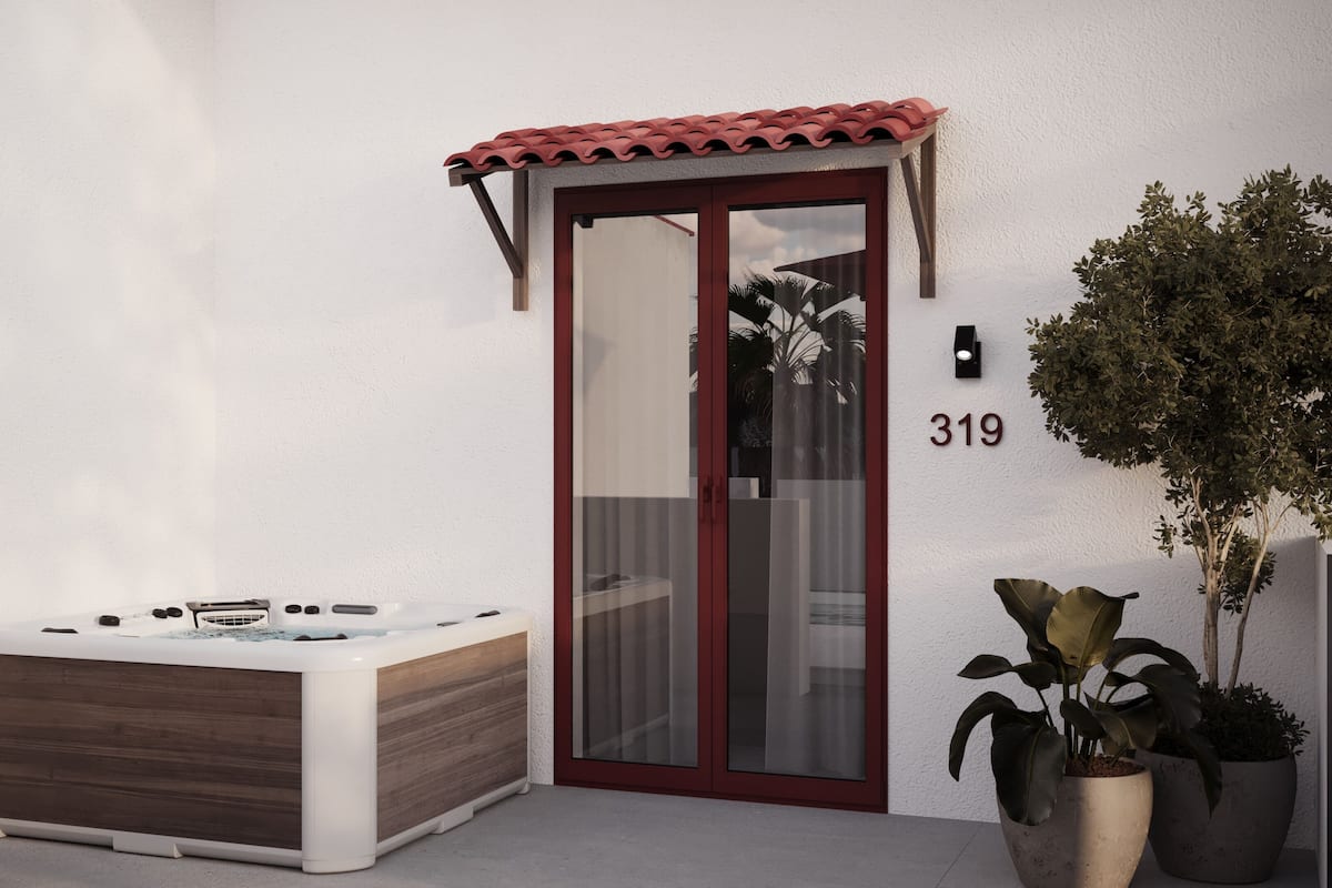 Double Room with outdoor Spa Tub | In-room safe, free WiFi, bed sheets