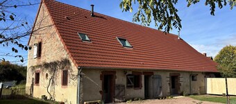 Gemütliches Öko-Ferienhaus in der Sologne Bourbonnaise, Haustiere Erlaubt, Parkplatz