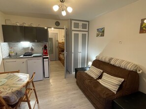 TV - Cozy studio in Samoëns for 4, pets allowed (Samoëns)