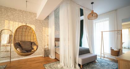 Vasiloaica Guesthouse â 3 En-suite Bedrooms & Authentic Charm