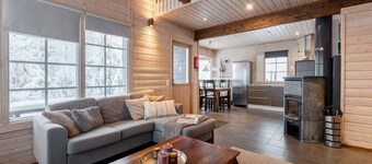 Villa Riihitonttu - Cozy Cabin for 8 Guests