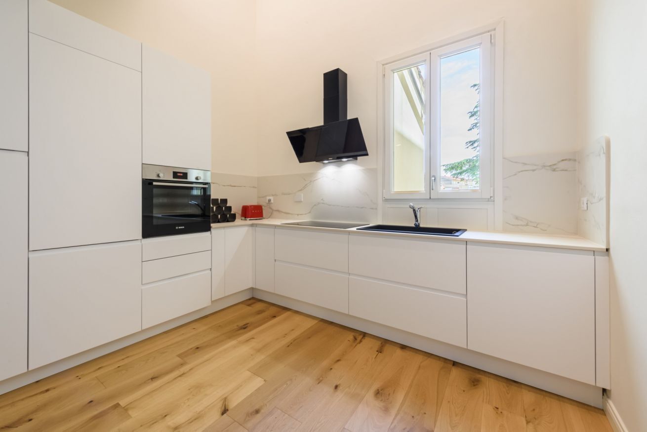 Fridge, dishwasher, toaster