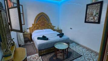 Strykejern/-brett, wi-fi og sengetøy