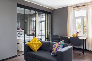 TV - Sunny 1BR Apartment near Park & Stadium (Riga)