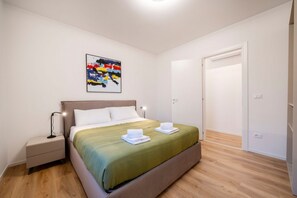 2 bedrooms - GuestHost - Cozy 69 sqm apartment, located on the first floor of a building without an elevator.The accommodation is situated in a strategic location, allowing you to reach the main points of interest within a short walking distance or by public transpor (Udine)