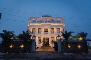 Voorkant van accommodatie