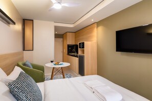 Studio | Espace de travail pour ordinateur portable, Wi-Fi gratuit