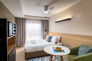 Studio | Laptop workspace, free WiFi - Kozi Wilson Airport (Nairobi)