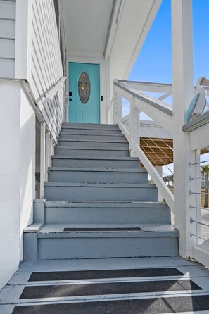 House | 4 bedrooms, Internet - Serene Matanzas Beach House Half A Mile to Sand (St. Augustine)