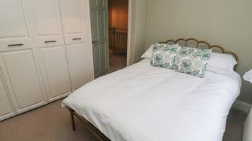 2 camere, con stile personalizzato, con arredamento individuale