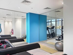 Gym - Studio Minutes to Downtown (Dubai)